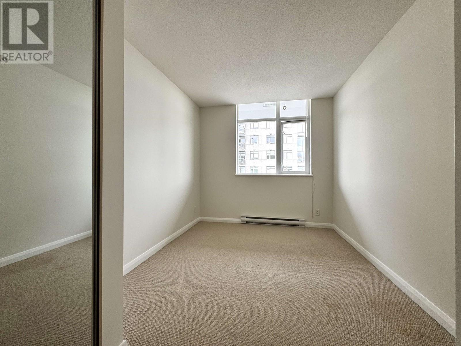 Photo 4 of 3503 892 Carnarvon Street, New Westminster BC
