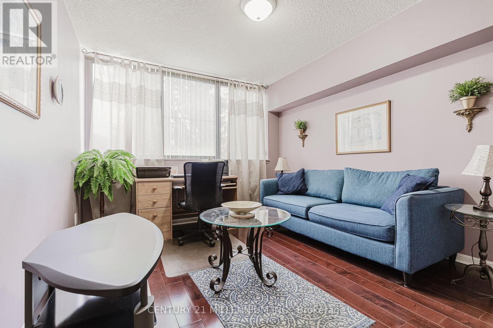 Photo 16 of 210 1230 Marlborough Court, Oakville ON