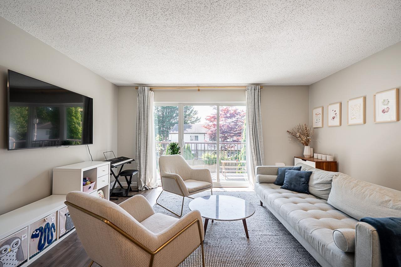 Photo 10 of 203 5191 203 Street, Langley BC