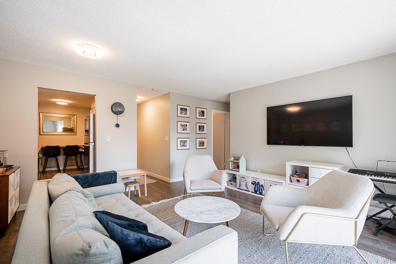 Photo 11 of 203 5191 203 Street, Langley BC