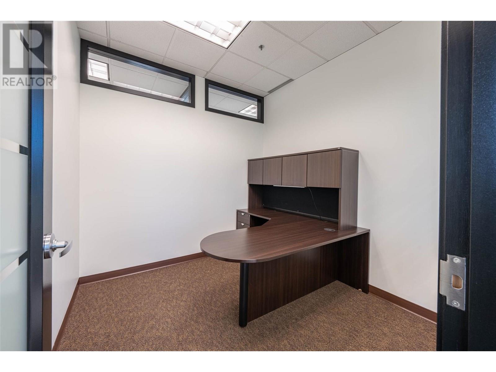 220 1060 Manhattan Drive, Kelowna