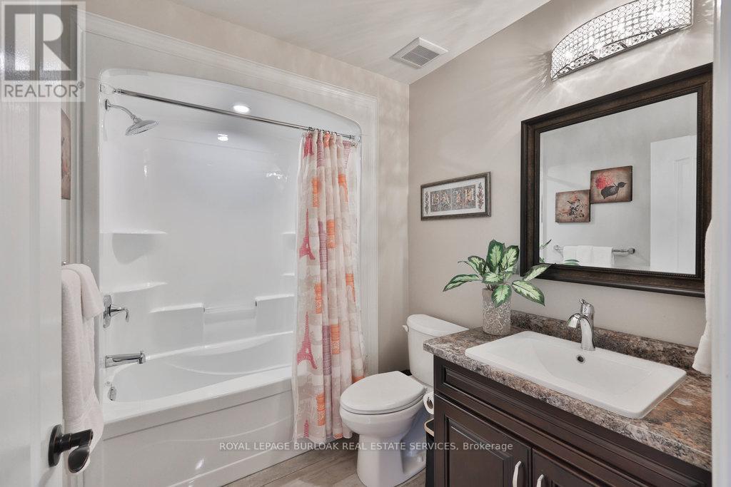 Photo 30 of 8 3545 Campden Road, Lincoln ON