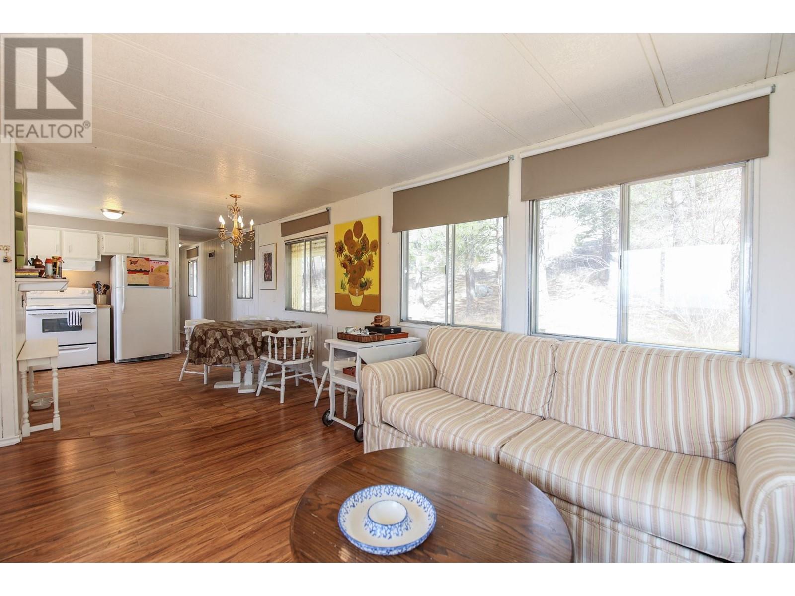 250 Longjoe Road, Osoyoos