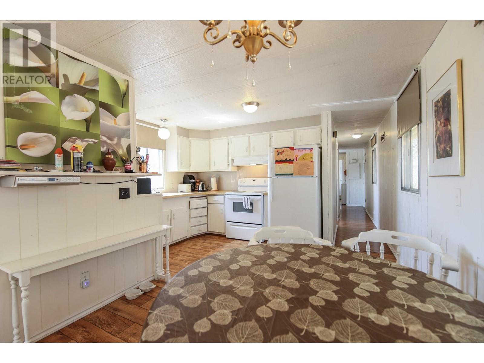 250 Longjoe Road, Osoyoos