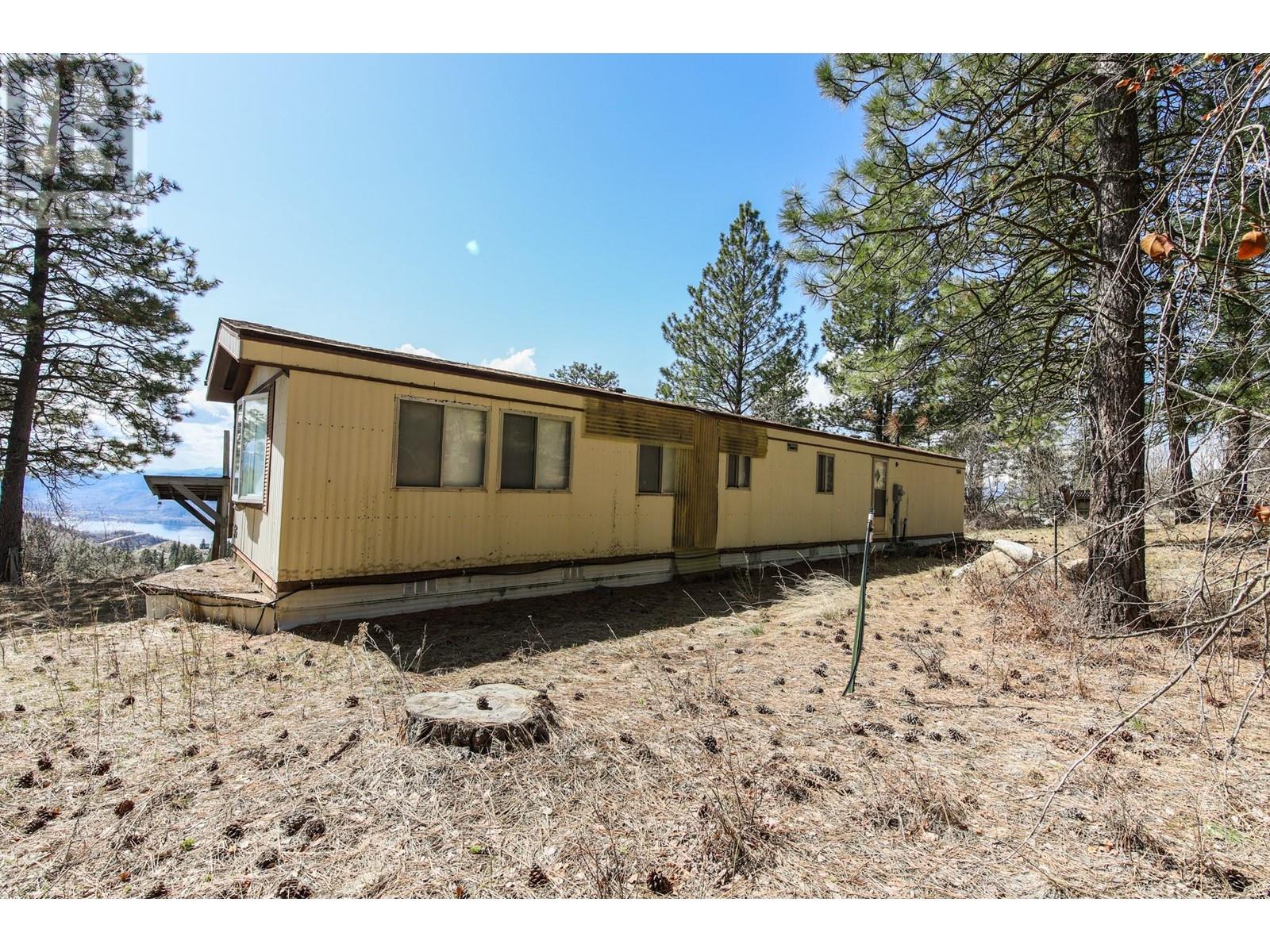 250 Longjoe Road, Osoyoos