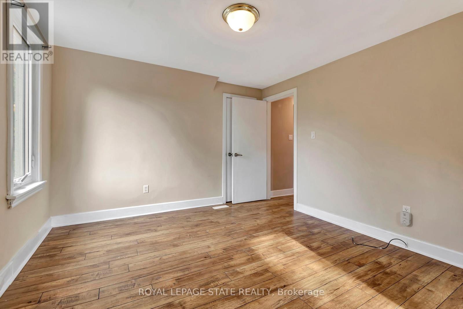 Photo 26 of 121 King Street E, Hamilton ON
