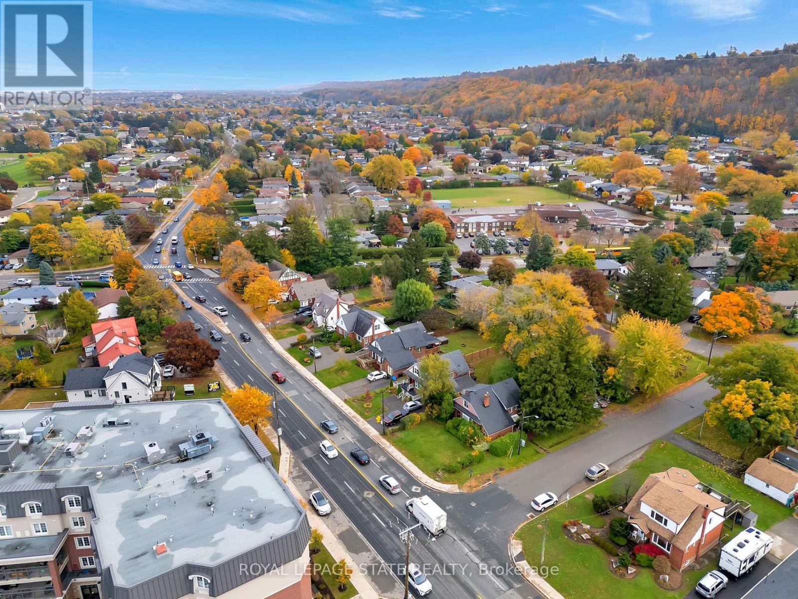 Photo 32 of 121 King Street E, Hamilton ON