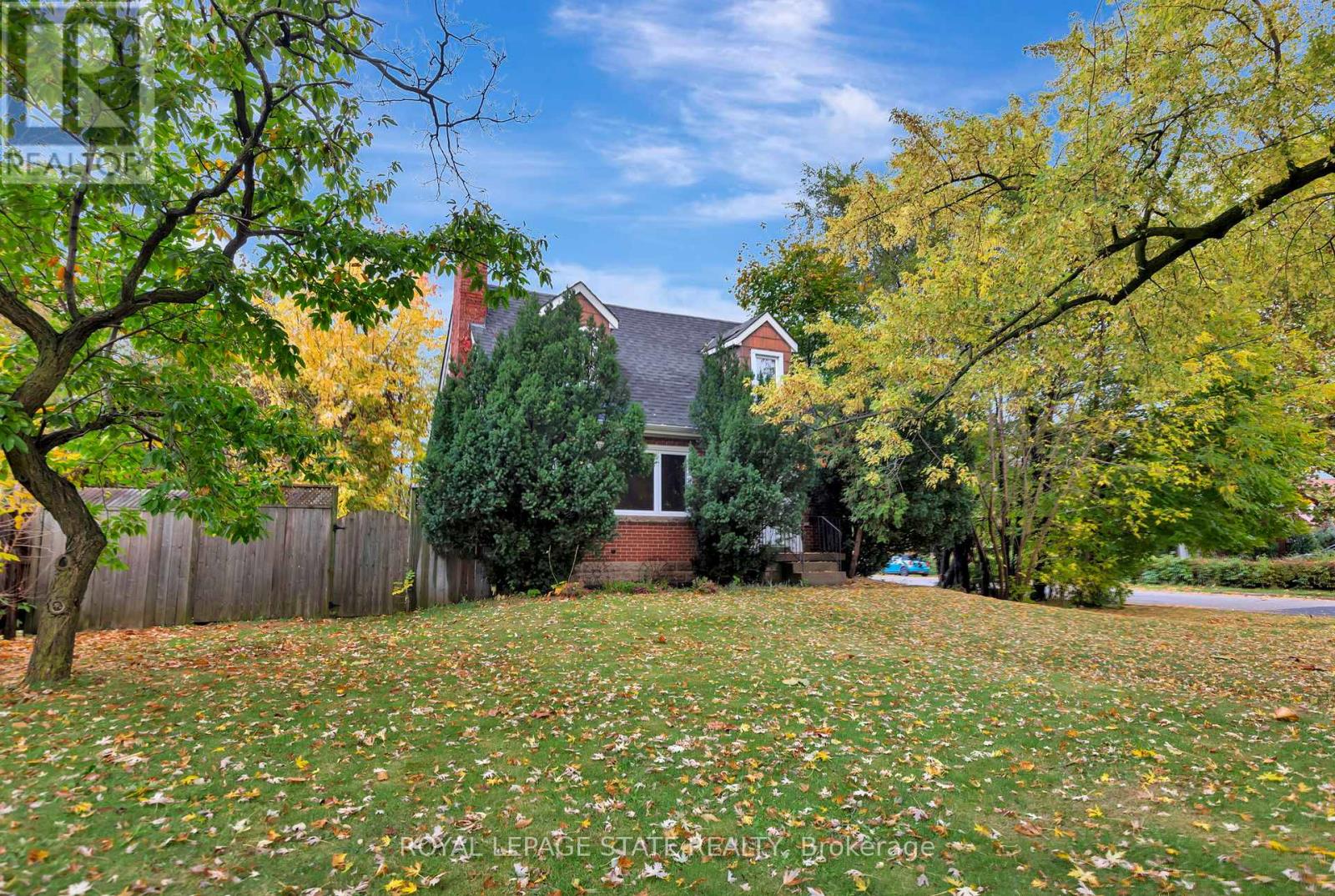 Photo 15 of 121 King Street E, Hamilton ON