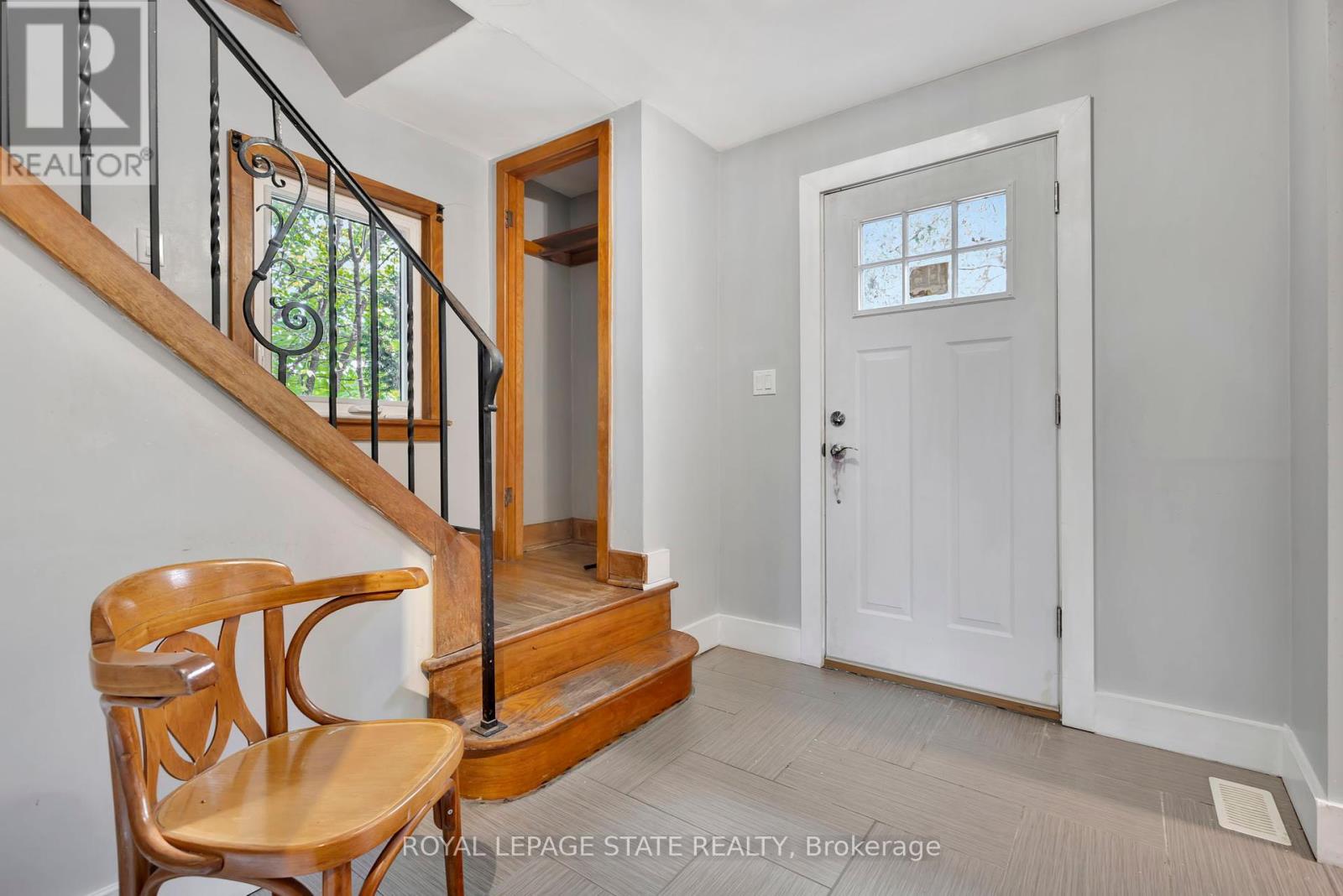 Photo 21 of 121 King Street E, Hamilton ON
