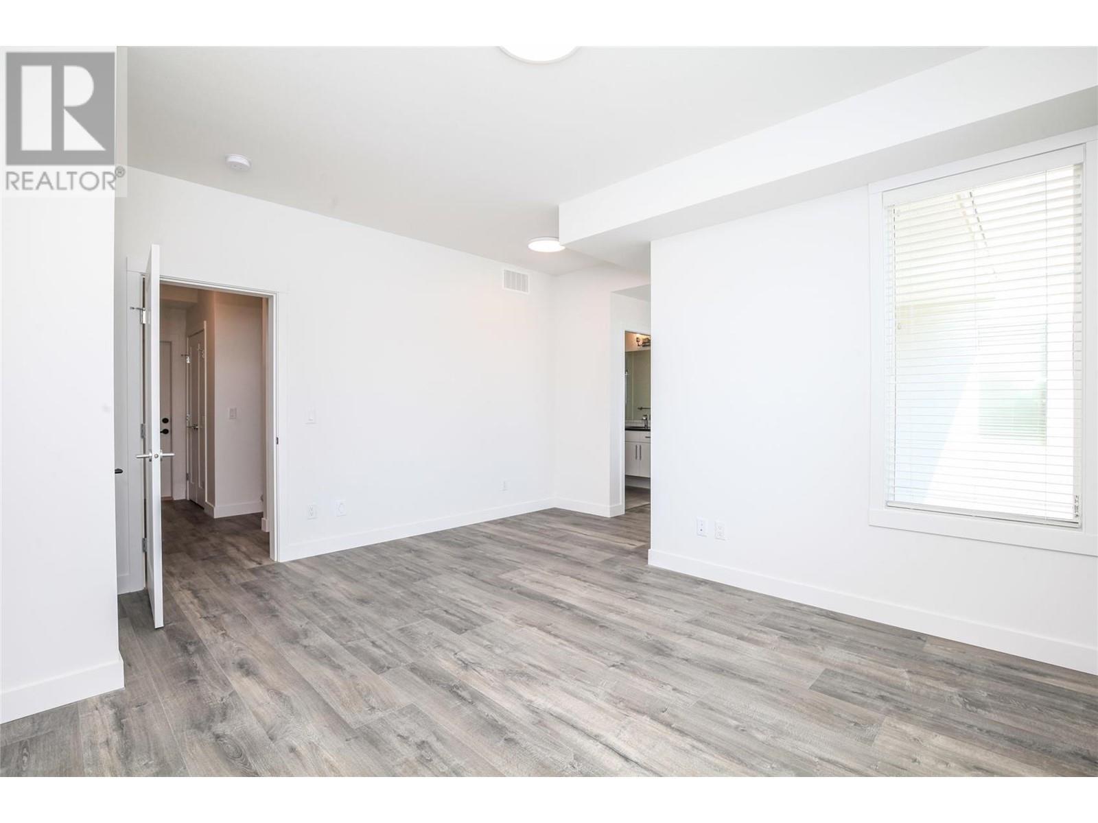 114 610 Academy Way, Kelowna