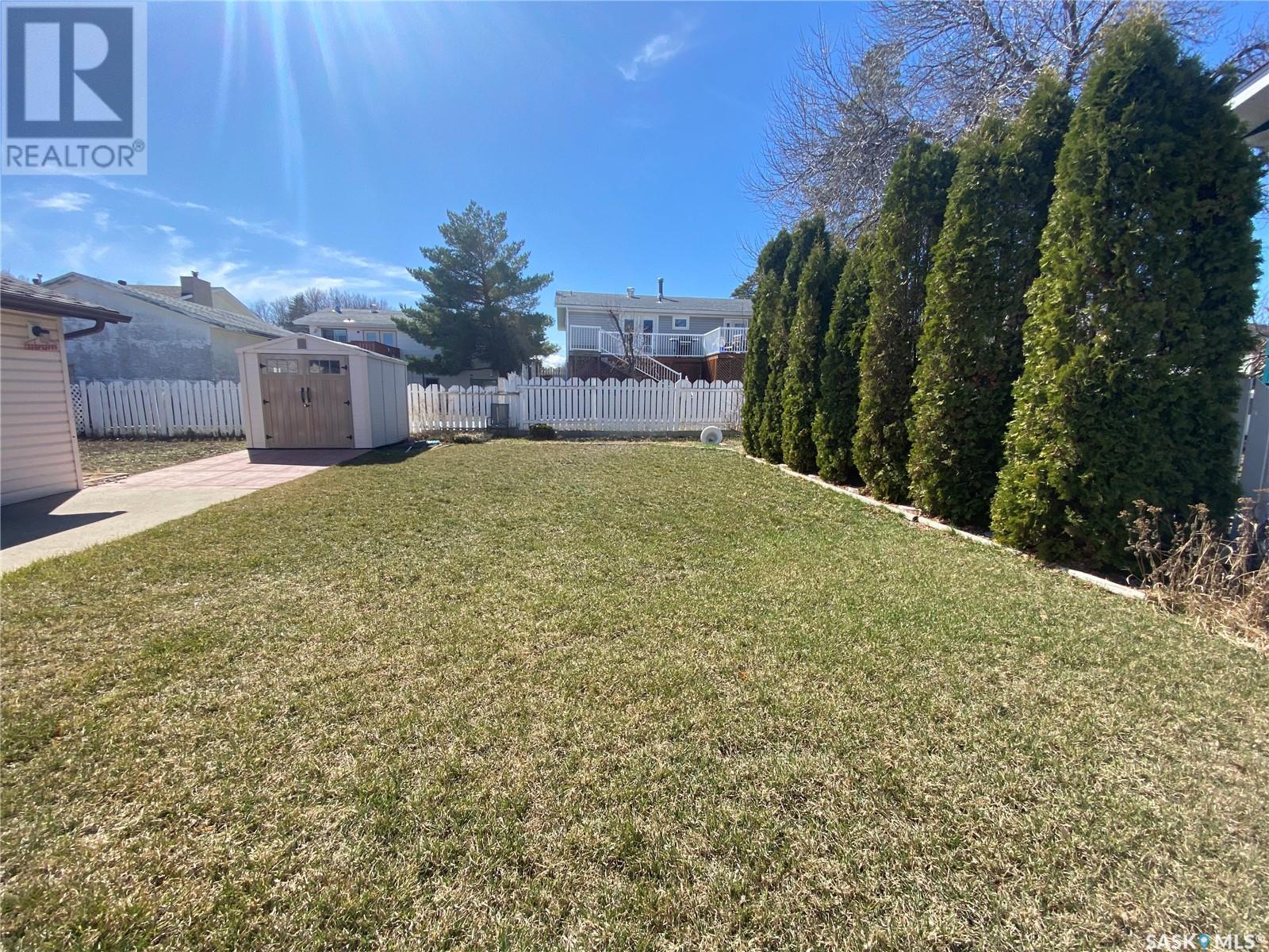 Photo 21 of 362 Powell Crescent, Swift Current SK