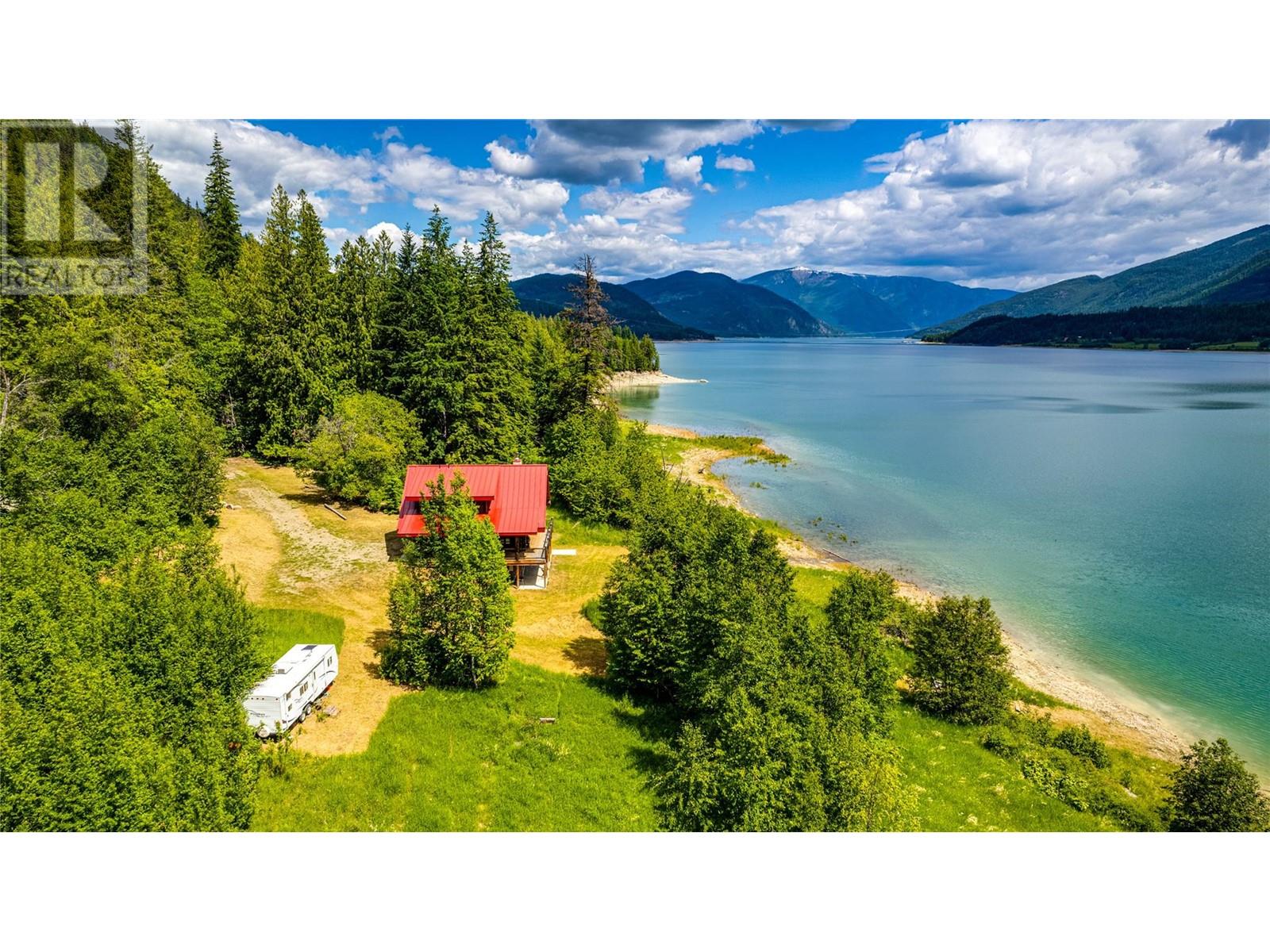 682 Lower Inonoaklin Road, Edgewood
