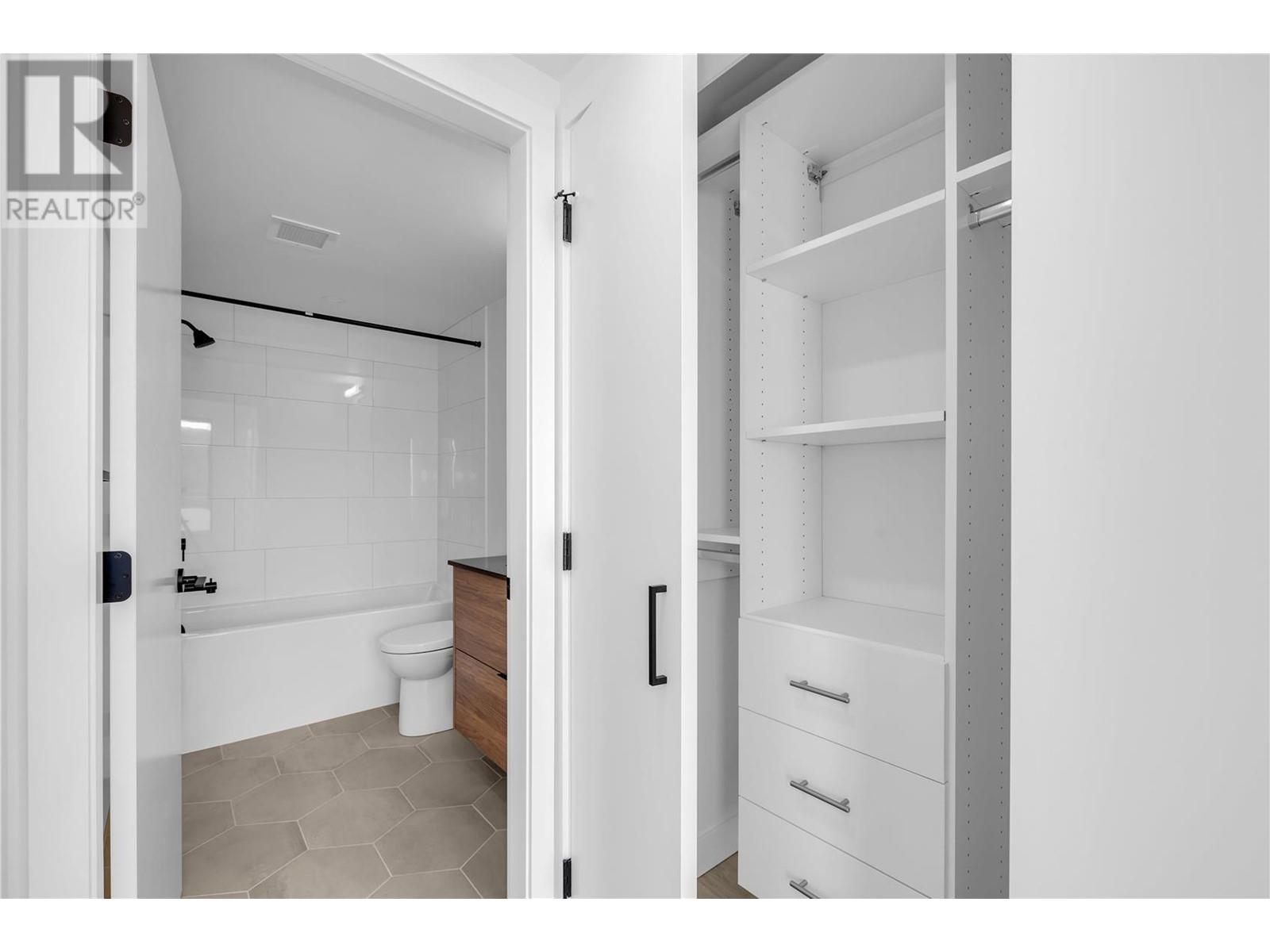 Photo 39 of 1471 St Paul Street Unit 1906 Lot Sl 137, Kelowna BC