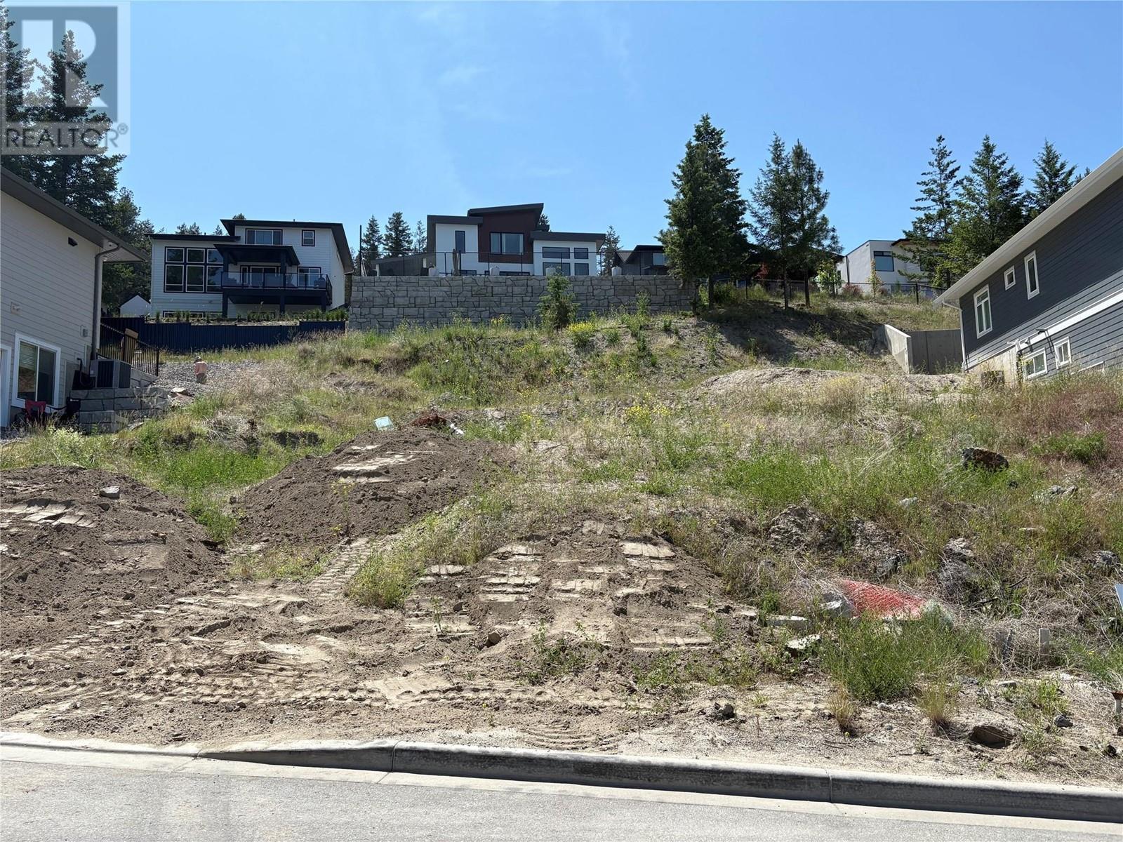 Photo 2 of 1693 Balsam Place, Kamloops BC