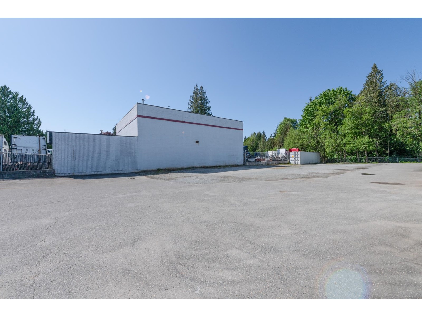 Photo 9 of 2140 Paramount Crescent, Abbotsford BC