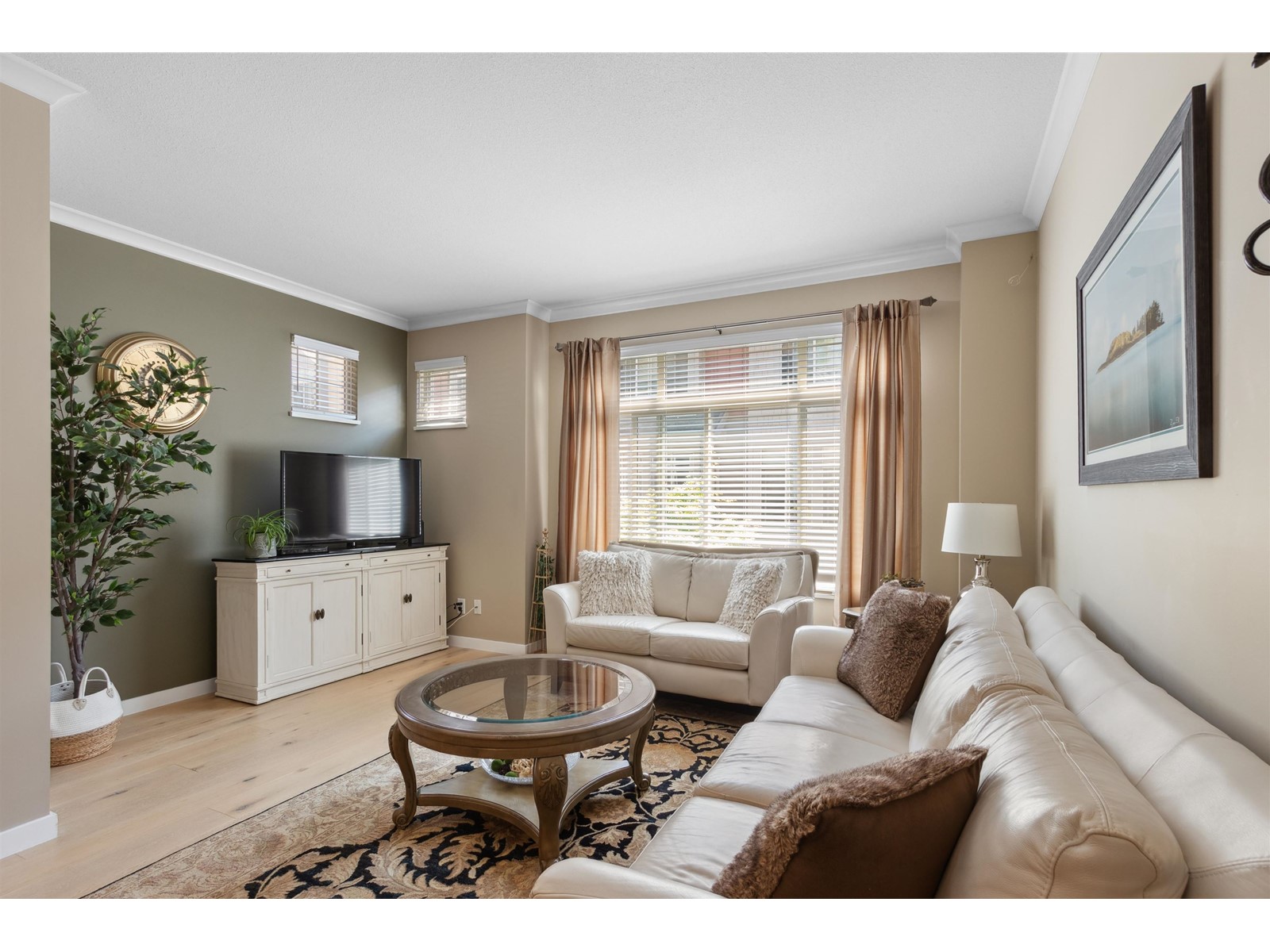 Photo 12 of 29 15151 34 Avenue, Surrey BC