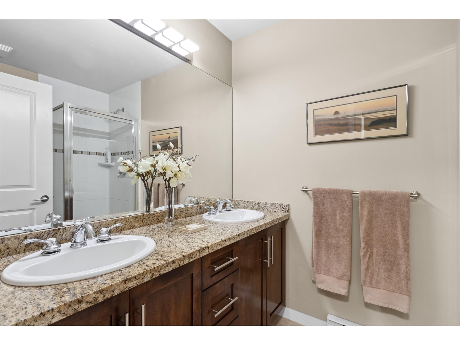 Photo 19 of 29 15151 34 Avenue, Surrey BC