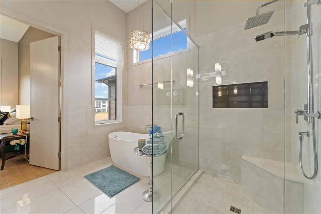 Photo 1 of 109 Rose Lake Court, Winnipeg MB