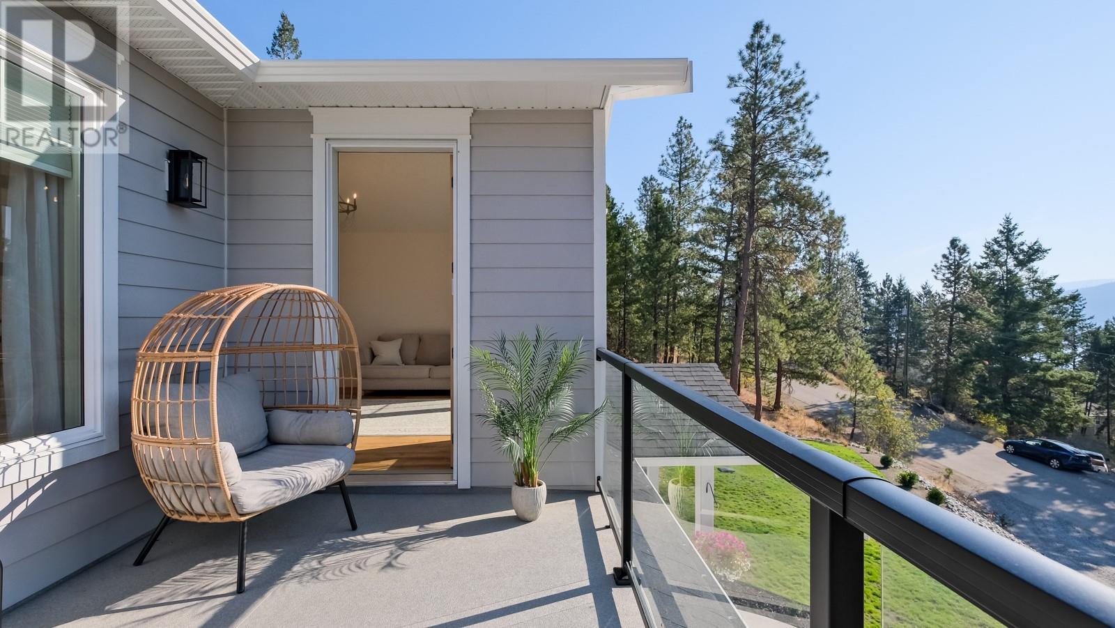  10290 Columbia Way, Vernon