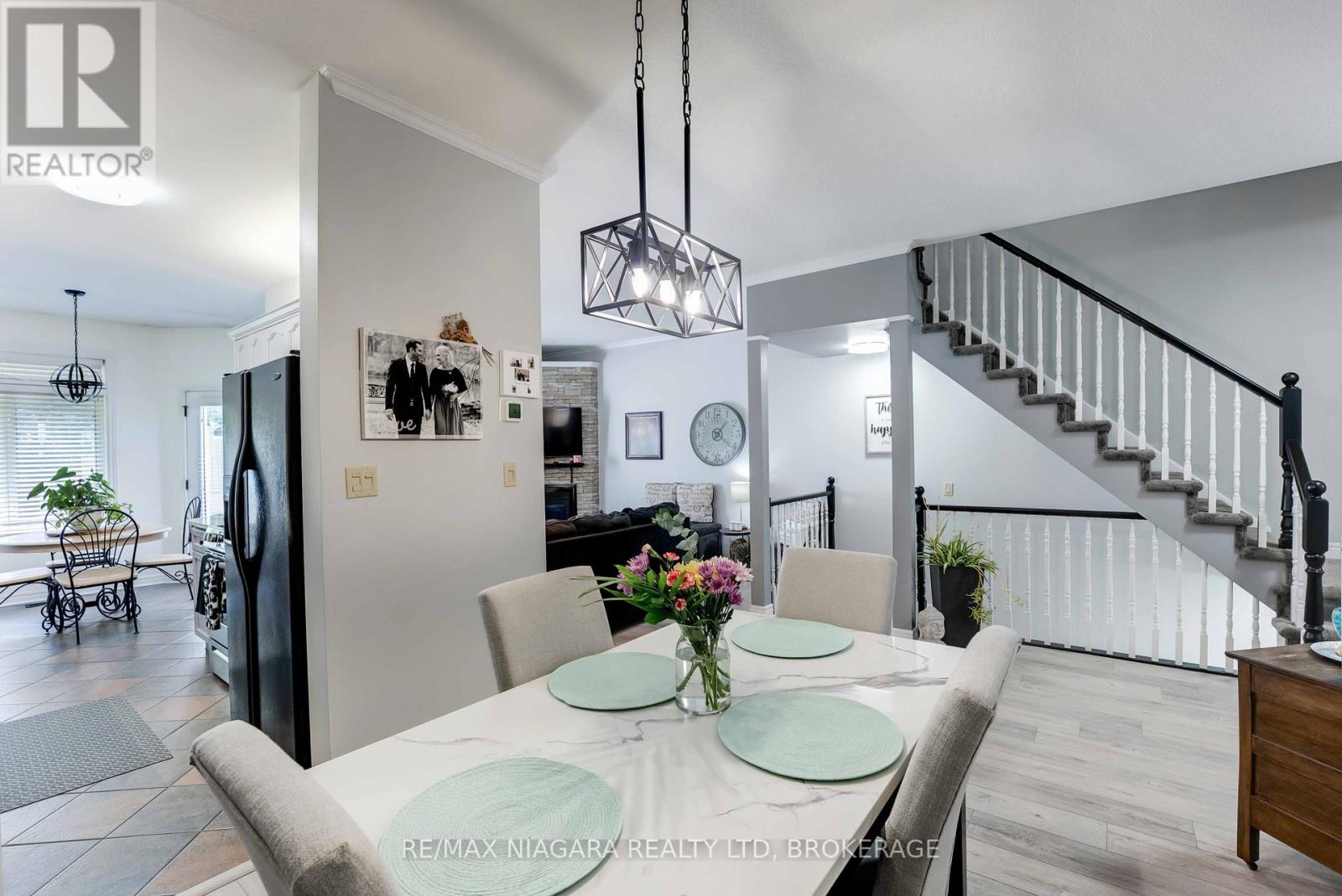 Photo 9 of 4 5200 Dorchester Road, Niagara Falls ON