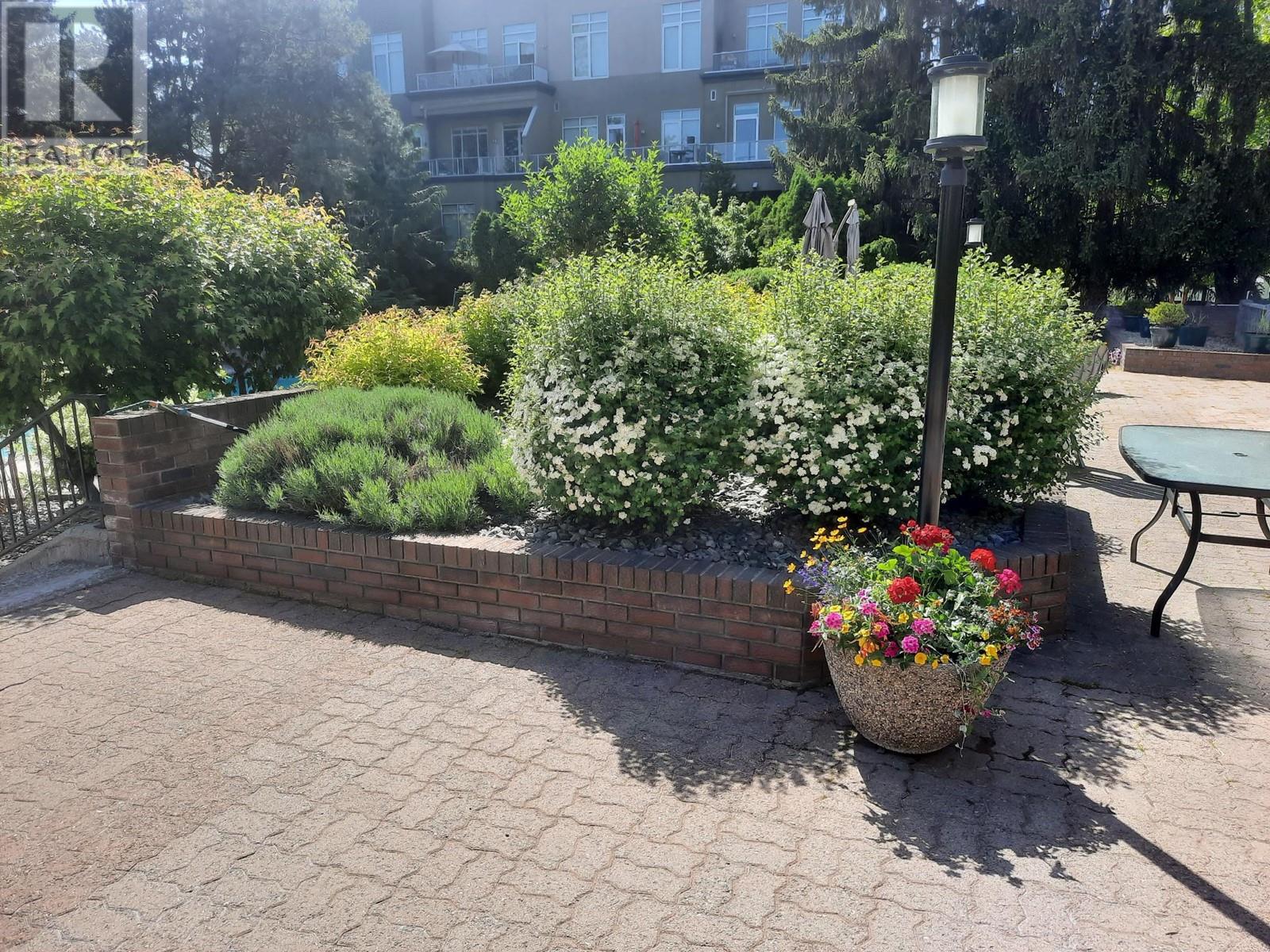 #305 1056 BERNARD AVENUE LOT# 43 - Image 21