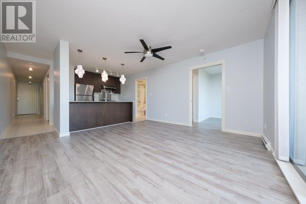 Photo 9 of 713 5811 No 3 Road, Richmond BC