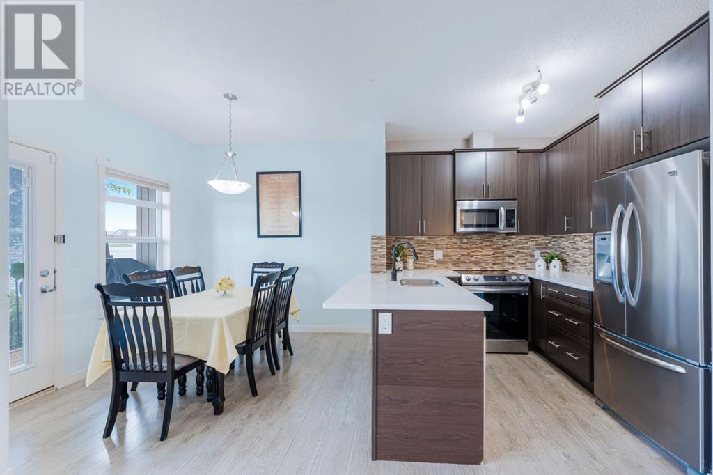 Photo 8 of 337 Copperpond Landing Se, Calgary AB