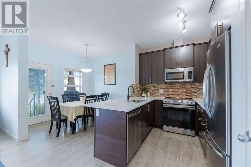 Photo 6 of 337 Copperpond Landing Se, Calgary AB