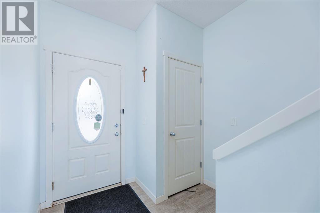 Photo 2 of 337 Copperpond Landing Se, Calgary AB