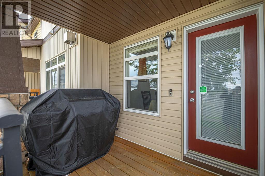 Photo 28 of 337 Copperpond Landing Se, Calgary AB
