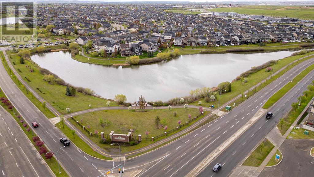 Photo 37 of 337 Copperpond Landing Se, Calgary AB