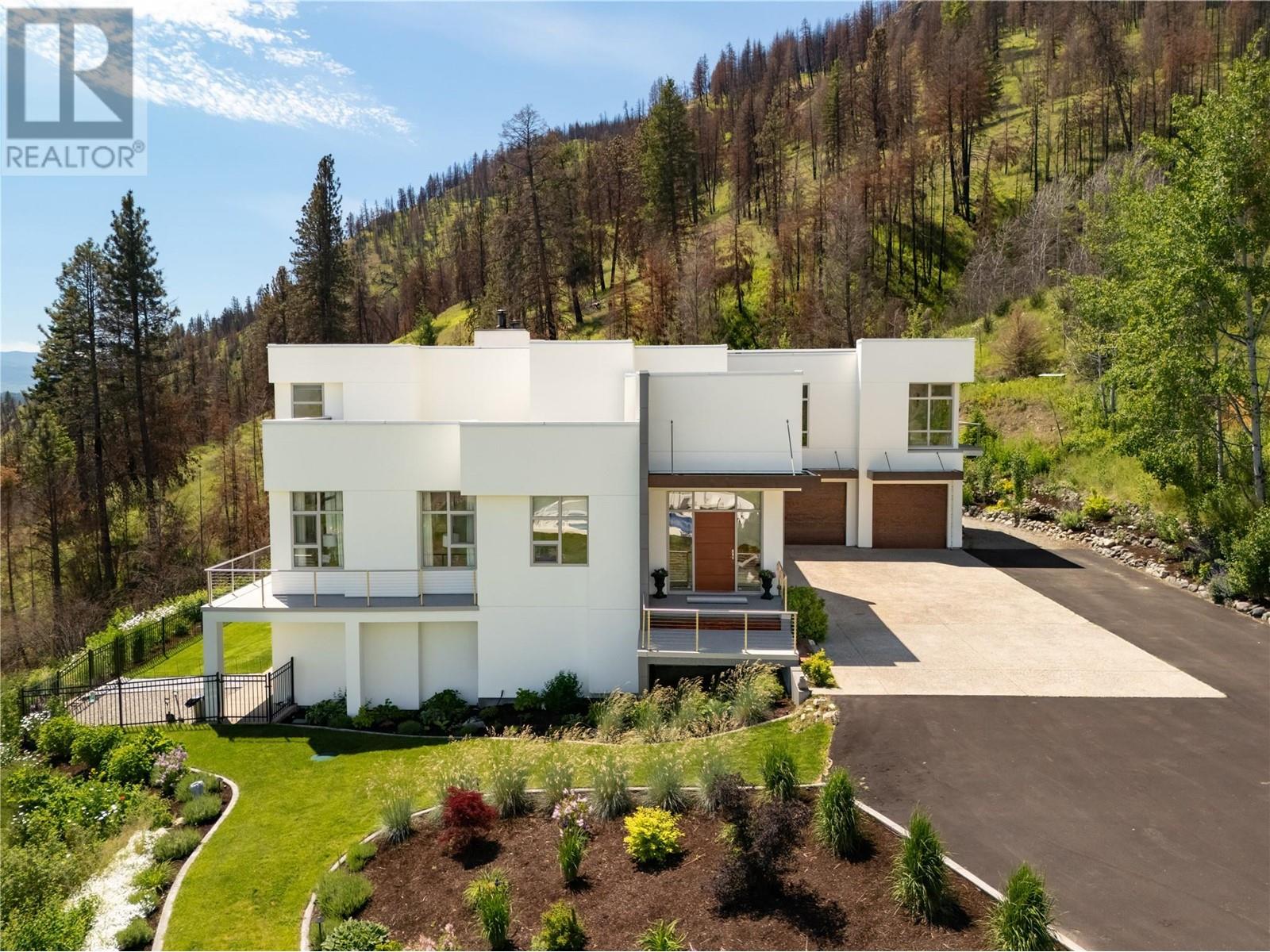 5 1750 Westside Road North, West Kelowna