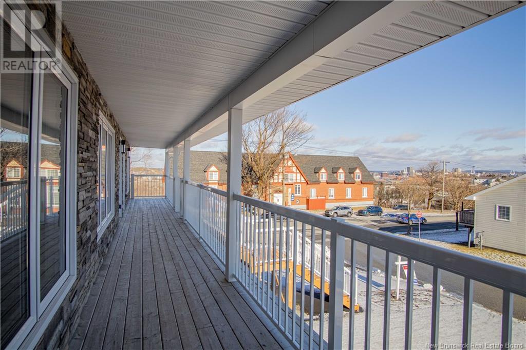 4 Rockingstone Drive - 6