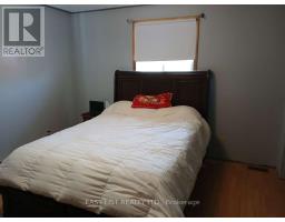 Mud room - 4792 Langbank Line, Dawn Euphemia, ON N0P1K0 Photo 11