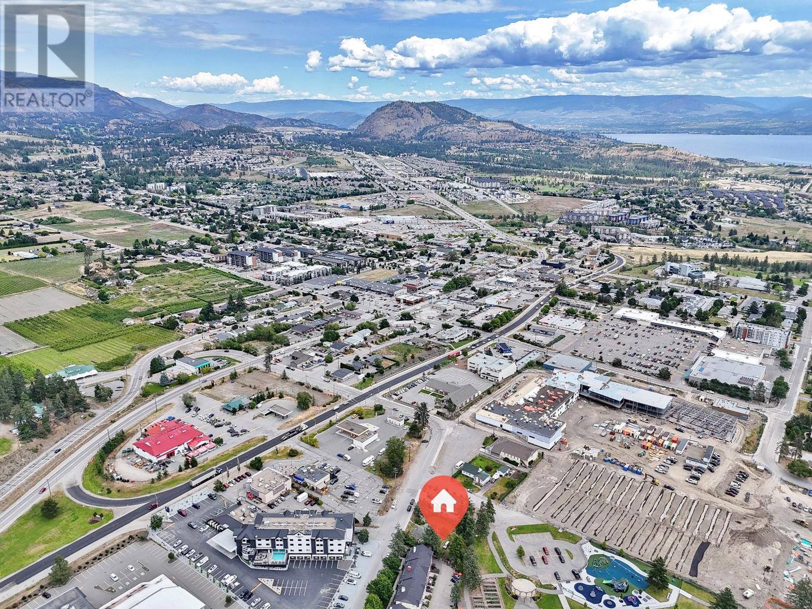  2571&2573 Hebert Road, West Kelowna