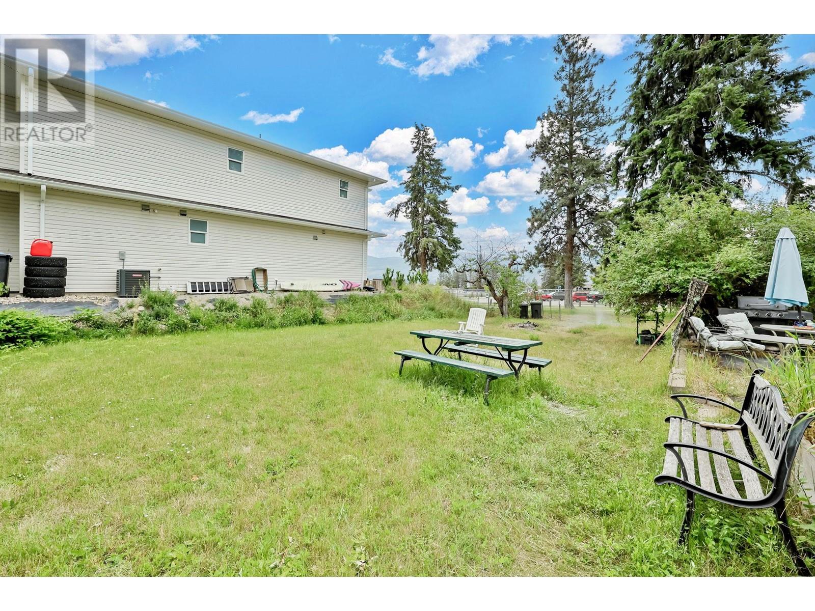  2571&2573 Hebert Road, West Kelowna