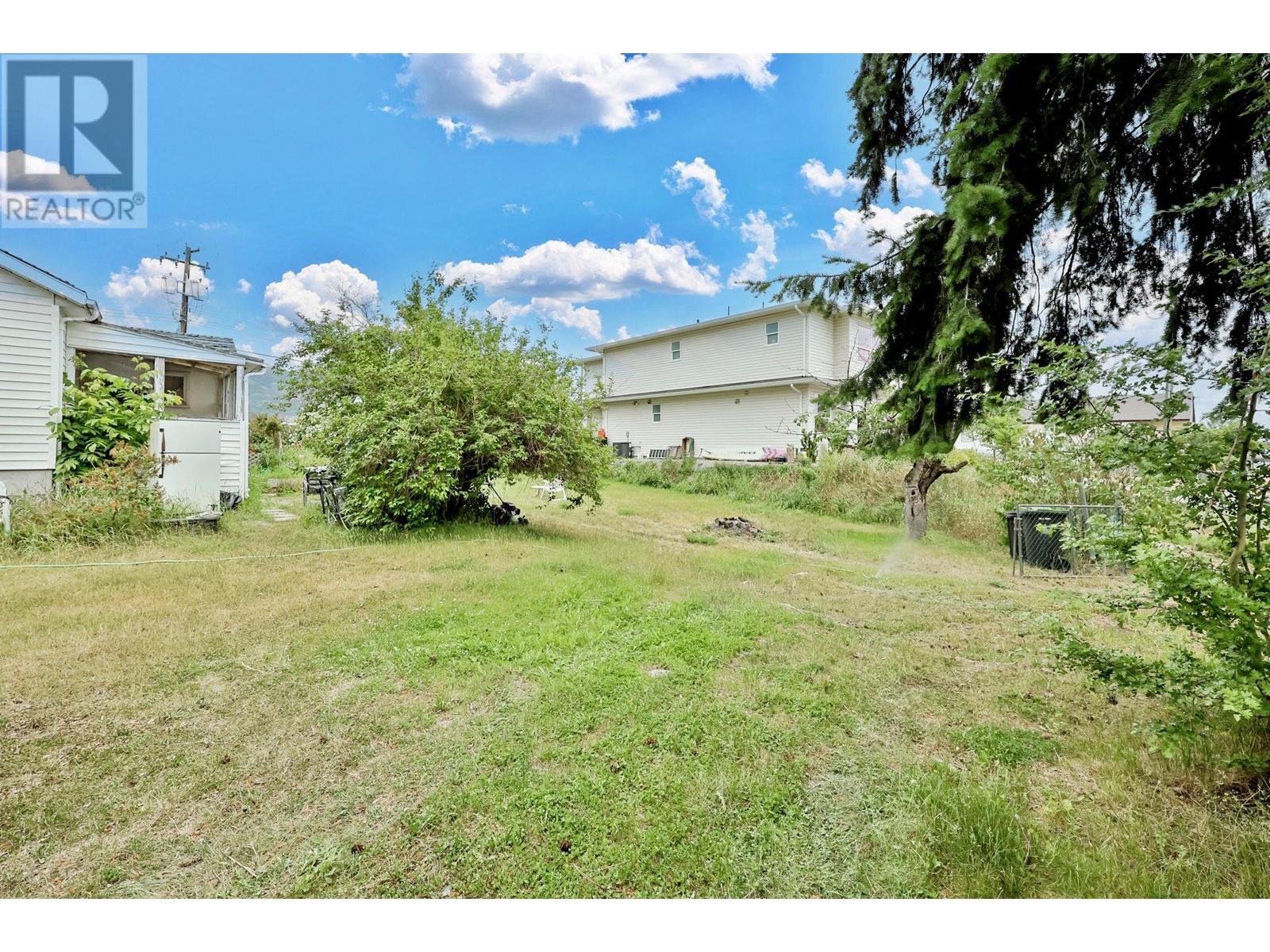  2571&2573 Hebert Road, West Kelowna