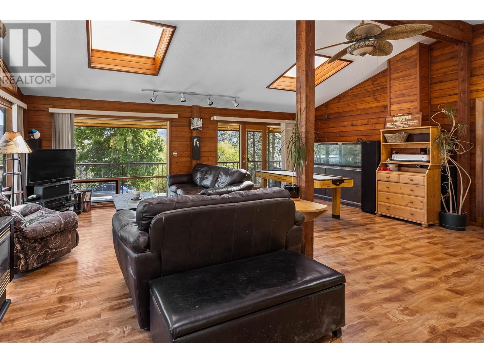 7050 Westsyde Road, Kamloops