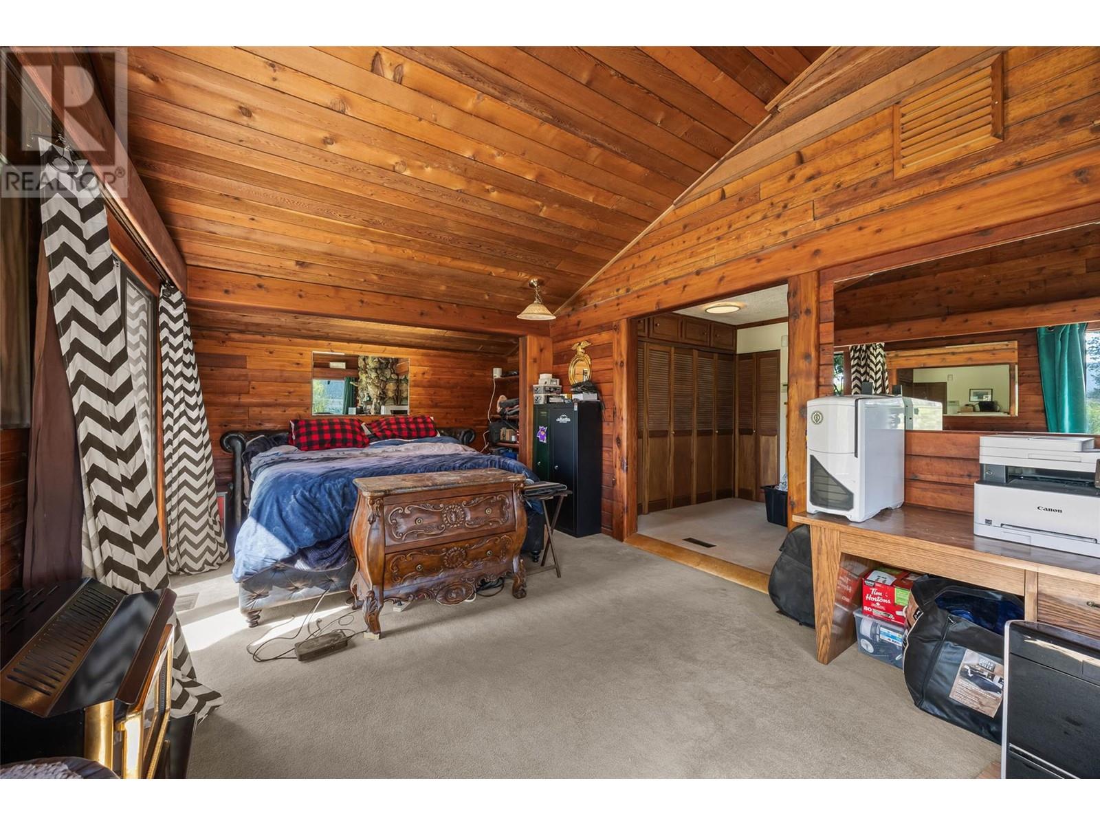 7050 Westsyde Road, Kamloops