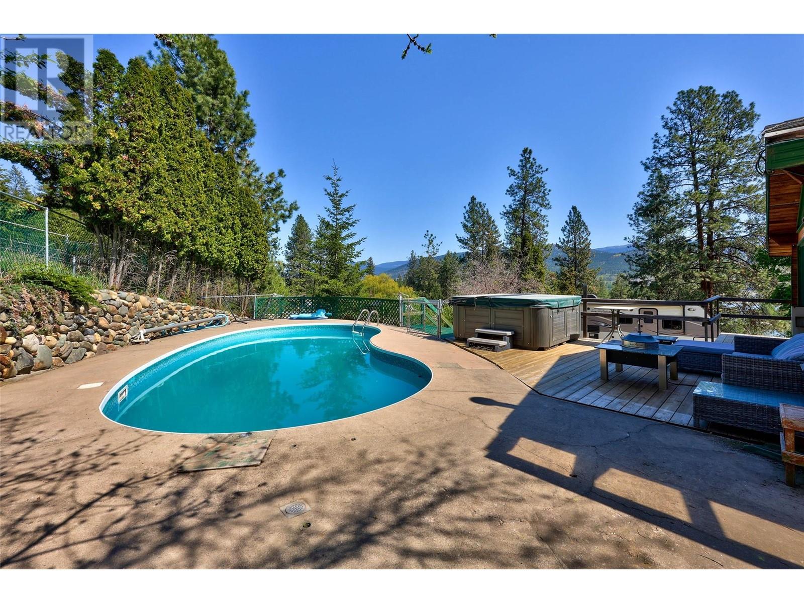 7050 Westsyde Road, Kamloops