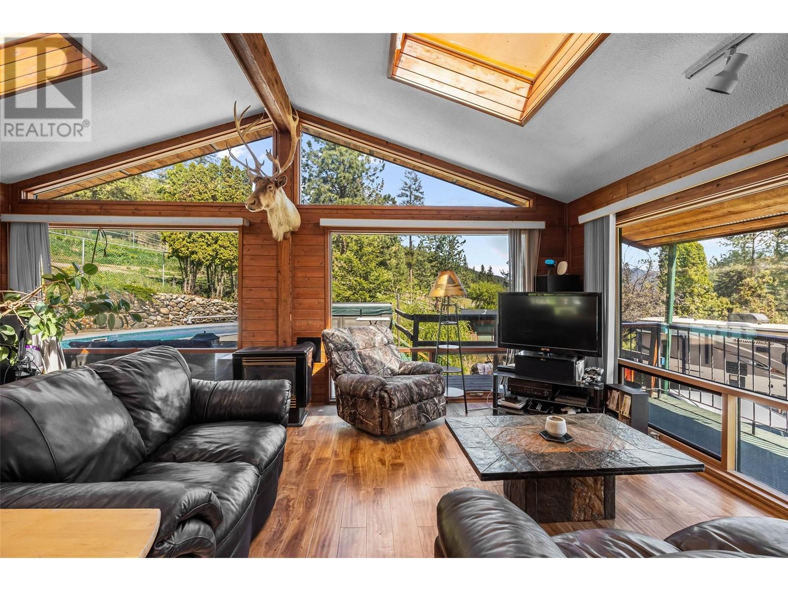 7050 Westsyde Road, Kamloops