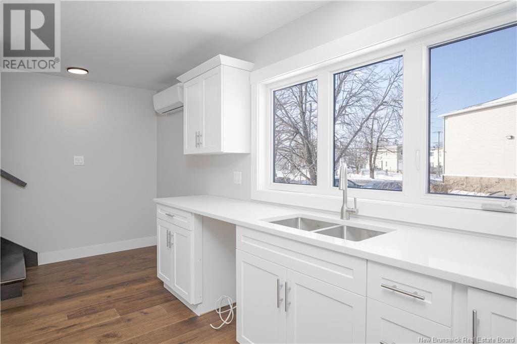 6 Rockingstone Drive - 10