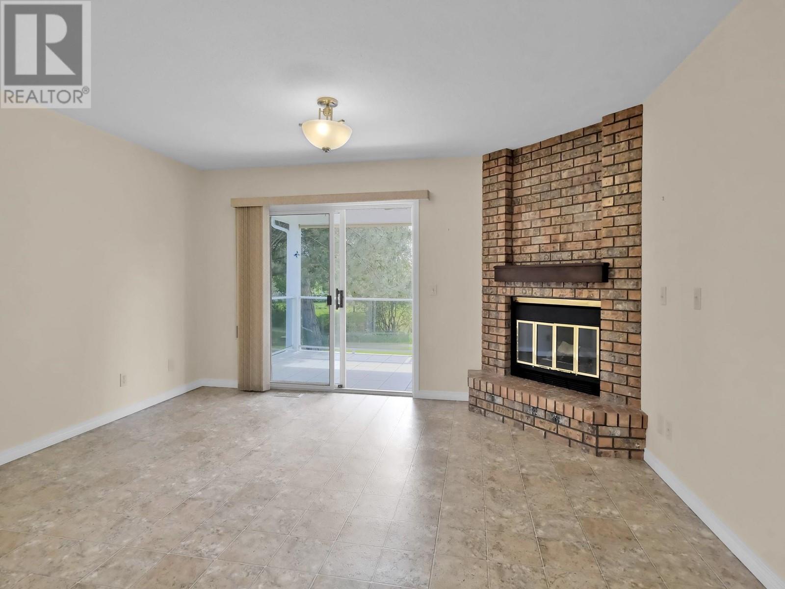 425 1260 Raymer Avenue, Kelowna