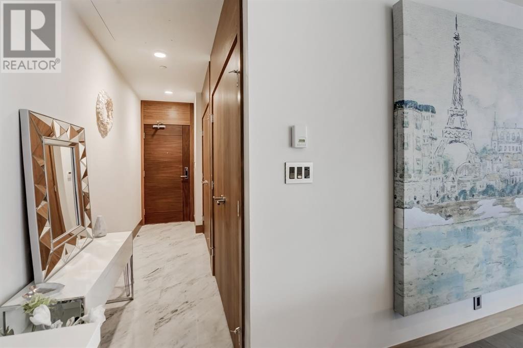 Single Family House High rise for Sale in    Avenue SW Eau Claire Calgary 