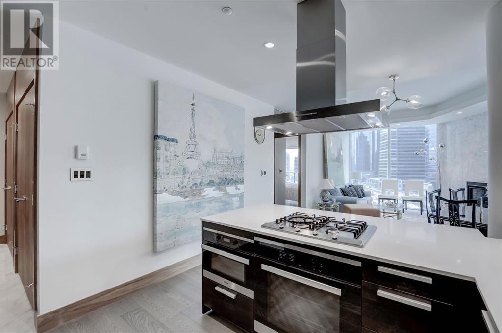 Single Family House High rise for Sale in    Avenue SW Eau Claire Calgary 
