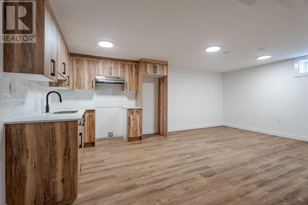 Single Family House Bungalow for Sale in   Street SE Dover Calgary 
