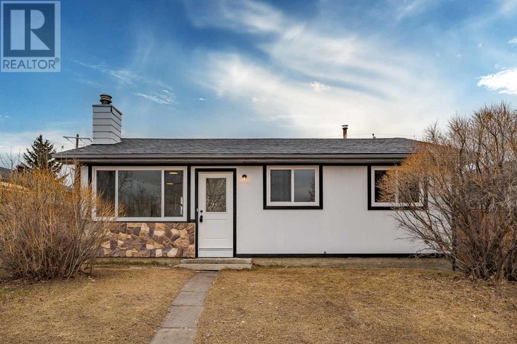 Single Family House Bungalow for Sale in   Street SE Dover Calgary 