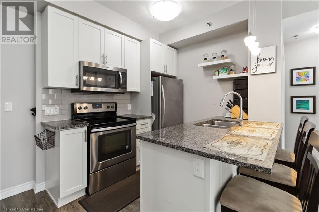 Photo 13 of 2490 Old Bronte Road Unit 301, Oakville ON