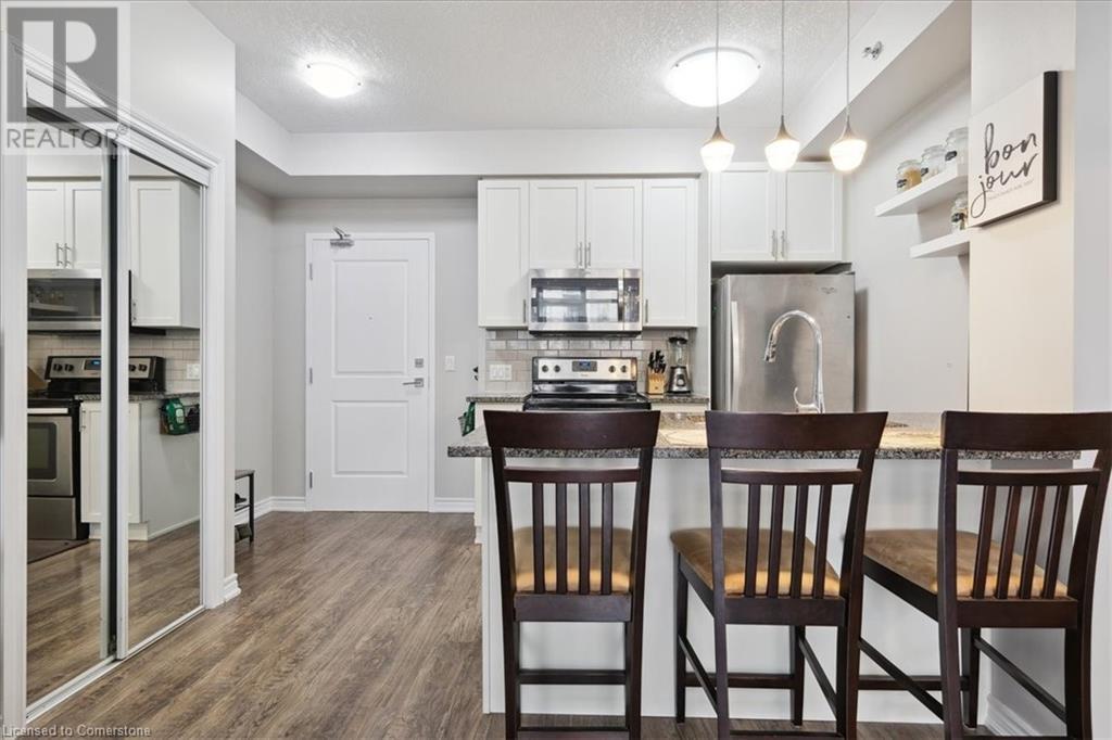 Photo 12 of 2490 Old Bronte Road Unit 301, Oakville ON