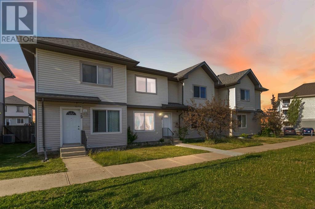 100 Millennium Gate, Fort McMurray